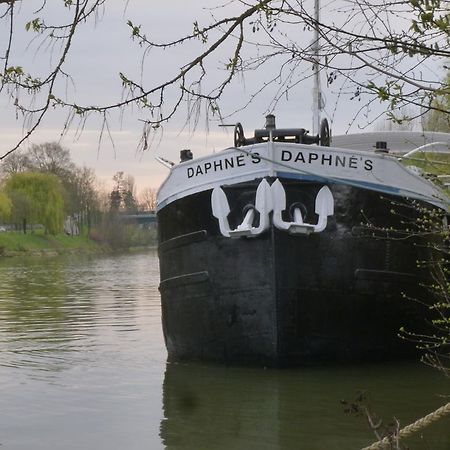 Peniche Daphne'S Bed & Breakfast Auvers-sur-Oise Exterior photo